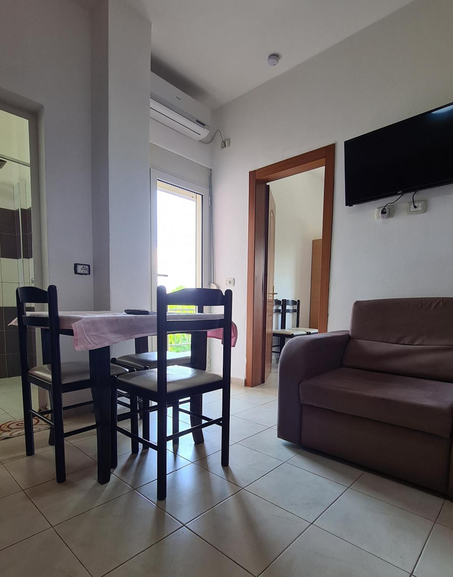 Hotel Gonaj Velipojë Quarto foto